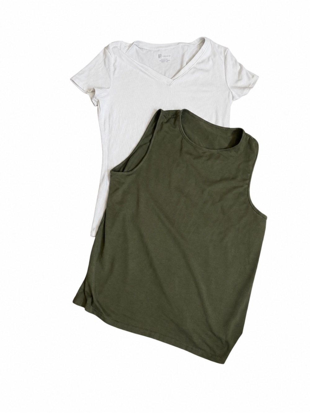 No Boundaries White V-Neck Tee & Olive Sleeveless Tank Top Set - Picture 12 of 13